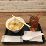 ミスタードーナツ - ワンタン麺とアイスティのセット699円