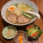 まごたゆの木 - 