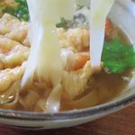 手打ちめん処 鍵 - 天とじきしめんの麺