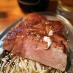 壱豚 - ステーキ断面