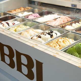 Enjoy "BABBI" Gelato in Japan♪