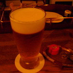 松井酒店 - 実は、中は酒屋兼業のバーで、生ビールも出てきます