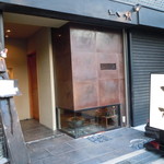 スタイリッシュな外観