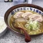 中華そば土屋商店 - 和歌山味噌ラーメン肉増し
      コラボ限定味噌ラーメン丼