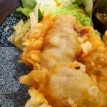 大谷 - 地鶏の唐揚げタルタルソースかけ　880円