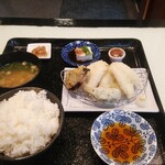 さつま ぼっけもん - お昼の日替わり定食（キス天ぷら定食ご飯大盛り）