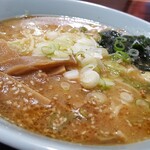 龍鳳 - 麺は味噌、醤油、塩から選べます