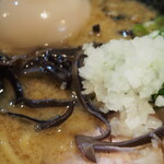 山嵐黒虎 - 白味噌（刻み玉ねぎ、キクラゲ）