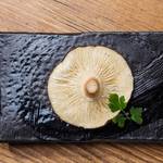 Large shiitake mushroom Steak from Shintoku Town