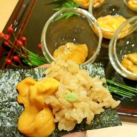 鮨 青海 青山店 - 雲丹MIX手巻き