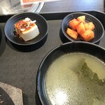熟成肉専門店 ヨプの王豚塩焼 - 副菜①