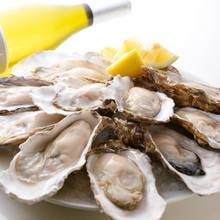 カナヤマ オイスターバー_0