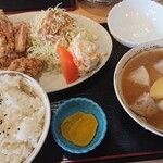 とり好 - 唐揚げ定食 700円(税込)