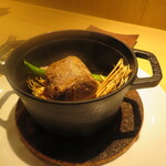 RISTORANTE IL NODO - 北海道蝦夷豚ヒレ肉　藁　渡辺農園さんの玉ねぎ・万願寺唐辛子