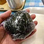 日の丸食堂 - おにぎり（さけ）120円