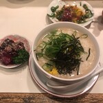 和風もつ料理 あらた - 〆はもちろん、テール雑炊。