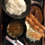 ステーキ屋 キャンドル - ハンバークエビフライランチ999円