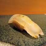 Sushi Fukuju - ヒラメの昆布締め