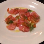 ズッペリア オステリア ピティリアーノ - 天草産バショウカジキのカルパッチョ、青みかんのソースがよく合います。