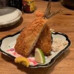 夜ノ焼魚 ちょーちょむすび - 【鯵フライとポテトサラダ】◎2019/11