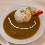 カフェ＆バル ウノ - 阿波尾鶏のバターチキンカレー