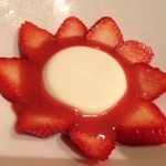 エル・セルド - いちごのババロア