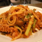 PASTAVOLA - ひよこ豆とアスパラトマトパスタ