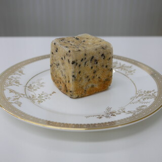 エコモ ベーカリー ヨコハマ モトマチ_1