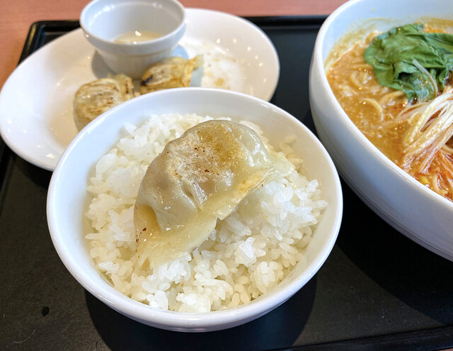 Denny's Itaka Ten photo 4