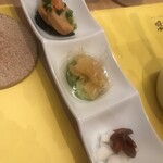 Sushi Chuugokuryouri Fukurokuju - 酒肴3種。