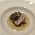 ル・マンジュ・トゥー - 仔牛と平茸のグリル