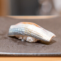 鮨 龍次郎 - 小肌