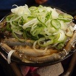 駒形どぜう - どぜうなべ　ネギをたっぷりのせます
