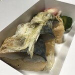 紫野和久傳 - 炙り鯖寿し