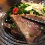 魚・旬菜小料理ととや - かつおのたたき、厚切り～