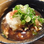 鮨げん家 - お魚モツ炒めポン酢（１）