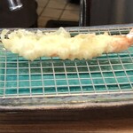 天ぷら旬菜　由庵 - 料理写真:エビの天ぷら