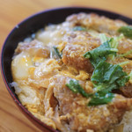 宝来家 - "炸豬排蓋飯（ぶたのかつれつどんぶりめし）"
