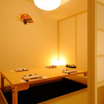 Kyouto Tori Seesapporo Honten - 隠れ家のような落ち着いた和の空間で美味しいお食事を心ゆくまで満喫下さい。