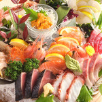 Assortment of 5 pieces of sashimi