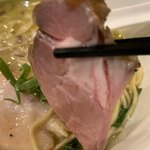 中華そば 先﨑 - 【2019.10.2】豚肩チャーシュー。