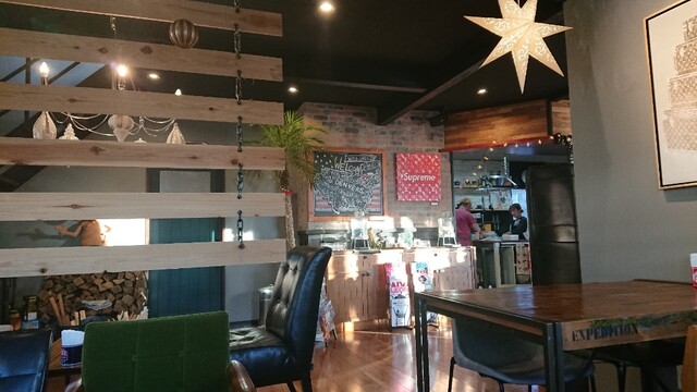 アメリカンカフェ デンバーズ（American Cafe DENVERS） - 巣子（カフェ）の写真