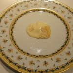 マノワール・ディノ - 