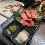 テーブルオーダーバイキング 焼肉 王道 - 