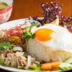 バラミー - ガパオライス