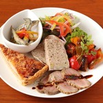 レストラン バル ラルゴ - 前菜５種盛り