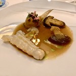 La Chevre d’Or - ⑧低温調理のラングスティーヌ ポルチーニ スイートクローバー香るラングスティーヌのジュ