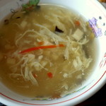 四川料理 江湖 - とろみのある卵スープ。