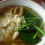 四川料理 江湖 - あっさりとしたワンタン麺。