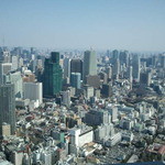 マドラウンジ - 先にスカイツリー